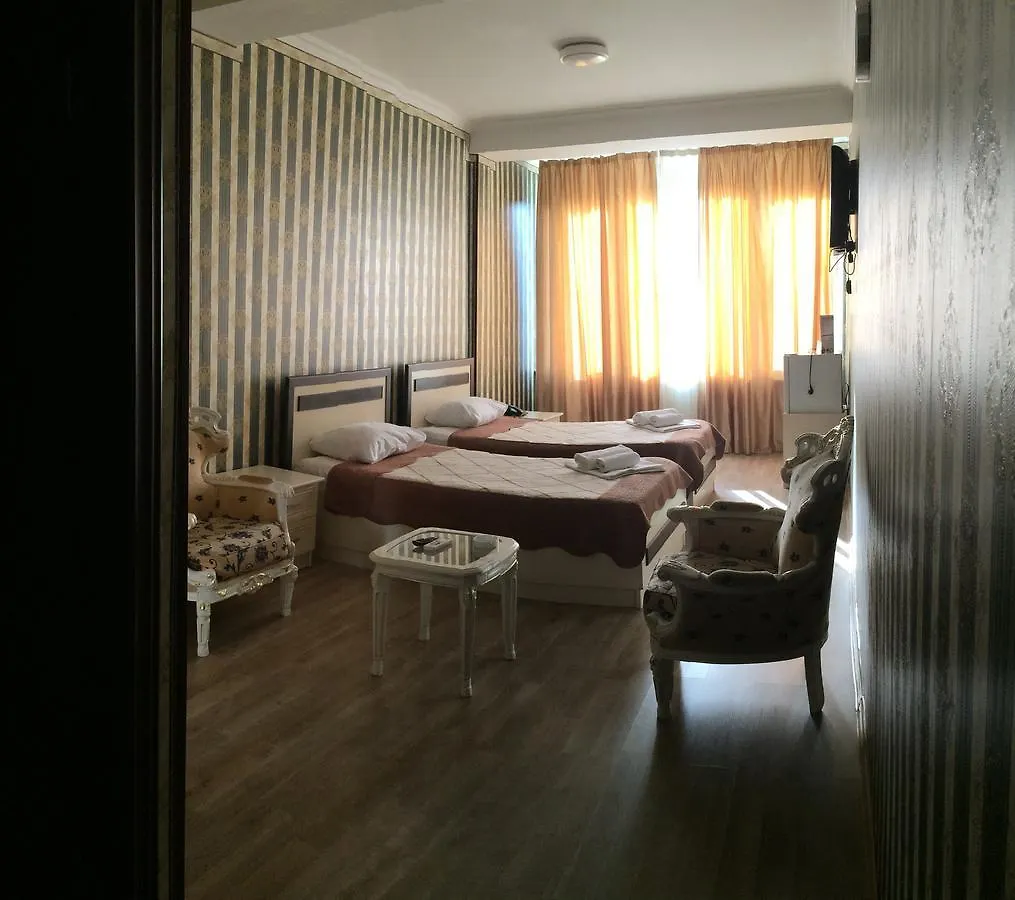 Hotel Kourosh 트빌리시